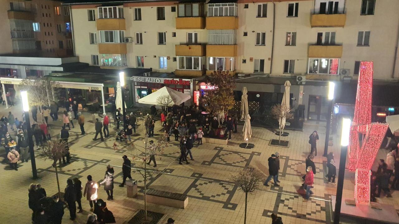 Fim Apartament Διαμέρισμα Χουνεντοάρα Εξωτερικό φωτογραφία