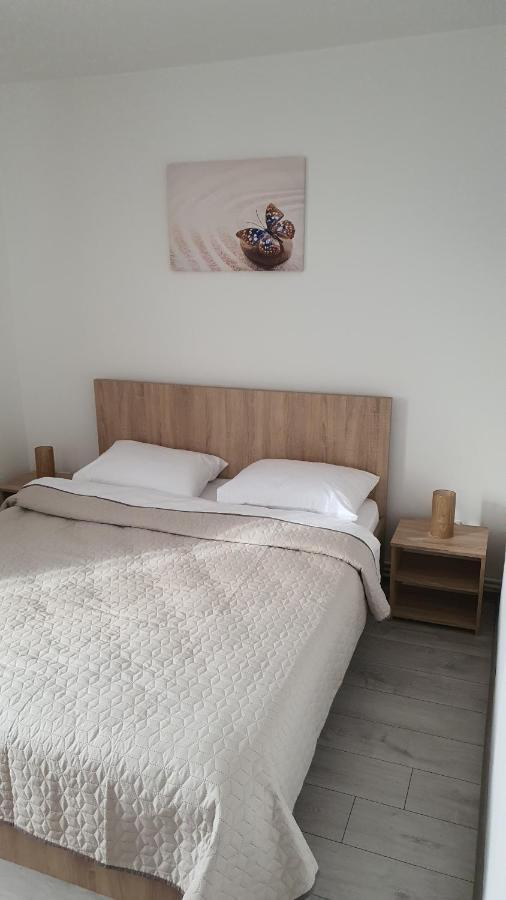 Fim Apartament Διαμέρισμα Χουνεντοάρα Εξωτερικό φωτογραφία