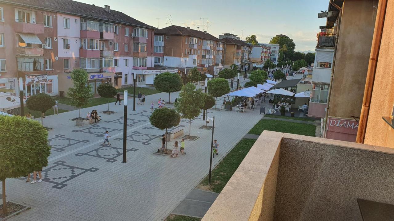 Fim Apartament Διαμέρισμα Χουνεντοάρα Εξωτερικό φωτογραφία