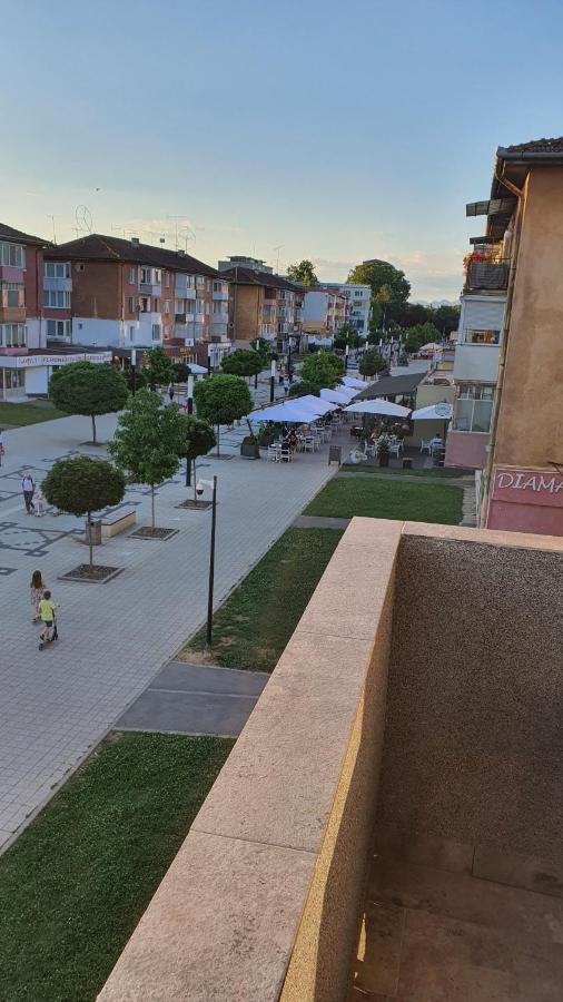 Fim Apartament Διαμέρισμα Χουνεντοάρα Εξωτερικό φωτογραφία